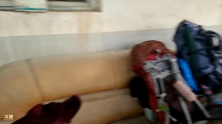 【2021-04-01 16点场】叶子户外：《纪实直播》新疆之旅→西宁