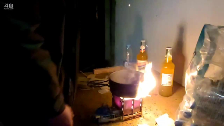 【2021-04-02 20点场】叶子户外：《纪实直播》新疆之旅→西宁