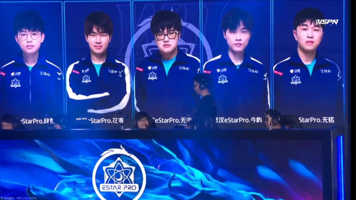 【2021-04-04 18点场】BLUE呀丶：和久诚一起解说比赛~专业