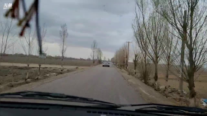 【2021-04-04 17点场】叶子户外：《纪实直播》新疆之旅→西宁