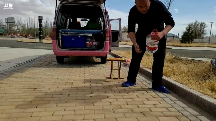 【2021-04-06 15点场】叶子户外：《纪实直播》新疆之旅→青海湖