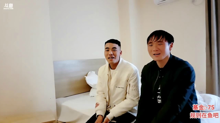【2021-04-07 11点场】大嘴love：【疯狂的途搭】10天宜昌