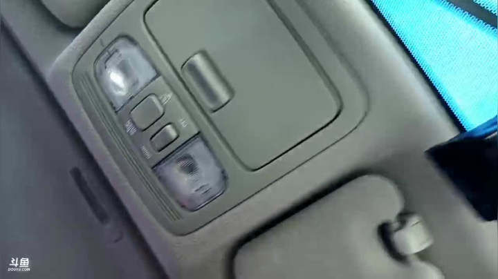 【2021-04-07 13点场】o北京老王o：逛胡同儿。。。。