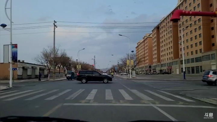 【2021-04-08 18点场】叶子户外：《纪实直播》新疆之旅→茶卡盐湖