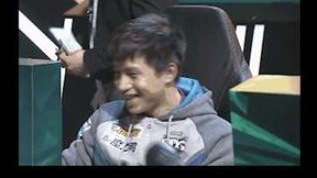 不愧是拥有两条圣经的男人 轻易就做到了我们做不到的事