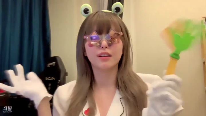 【英雄联盟】不2不叫周淑怡的精彩时刻 20210409 08点场