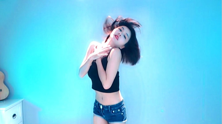 【妮儿Nierrr】Sua Cara