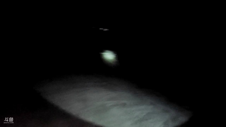 【2021-04-03 19点场】洪湖小肖：征服大海第5天，今晚无海底