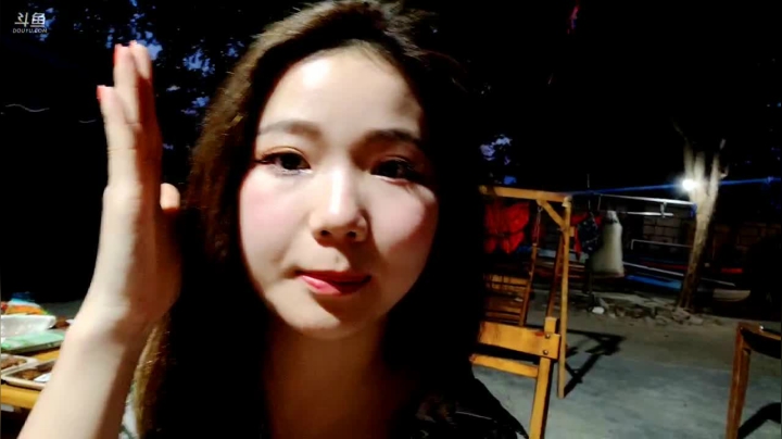 【2021-04-11 19点场】洪湖小肖：最佳拍档 - 今天双倍亲密度