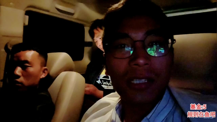 【2021-04-12 19点场】大嘴love：【陌市生存】重庆15天