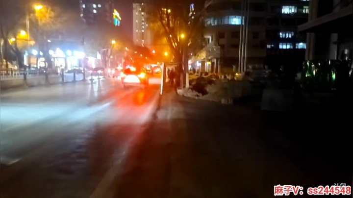 【2021-04-12 20点场】叶子户外：《纪实直播》新疆之旅→七彩丹霞