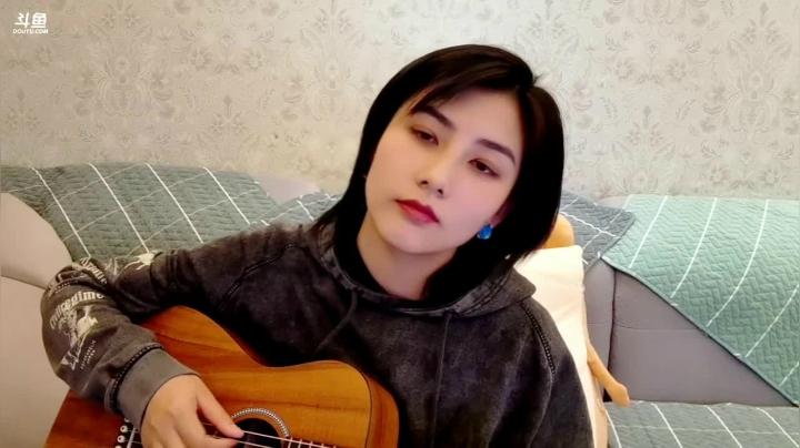 【2021-04-14 21点场】我是唐菲：我会披星戴月的想你 我会奋不顾身的前进
