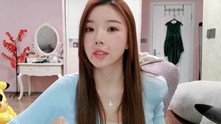 【2021-04-15 16点场】丽亚celiahunne：小姨子： jiayou