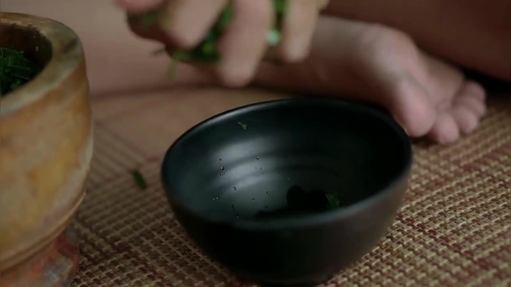 越南阿妹烹饪扬州炒饭，简单但美味！