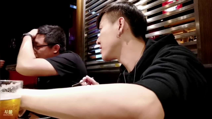 【2021-04-18 19点场】赛文柒Seven：和两位大哥吃饭（杭州）
