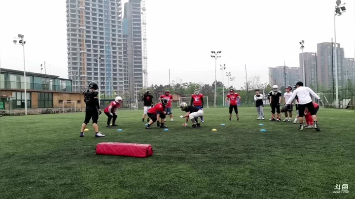 【2021-04-10 14点场】Kenstlol：ken：橄榄球训练