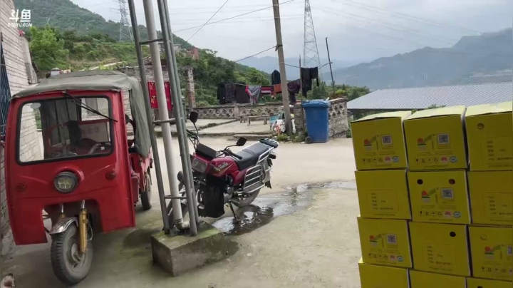 【2021-04-19 15点场】叶子户外：《纪实直播》新疆之旅→西北察尔汗盐湖