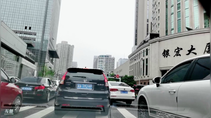 【2021-04-21 09点场】蓝战非OvO：试驾千万超跑兰博基尼SVJ