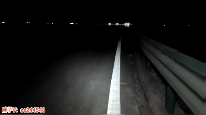 【2021-04-20 21点场】叶子户外：《纪实直播》新疆之旅→西北察尔汗盐湖