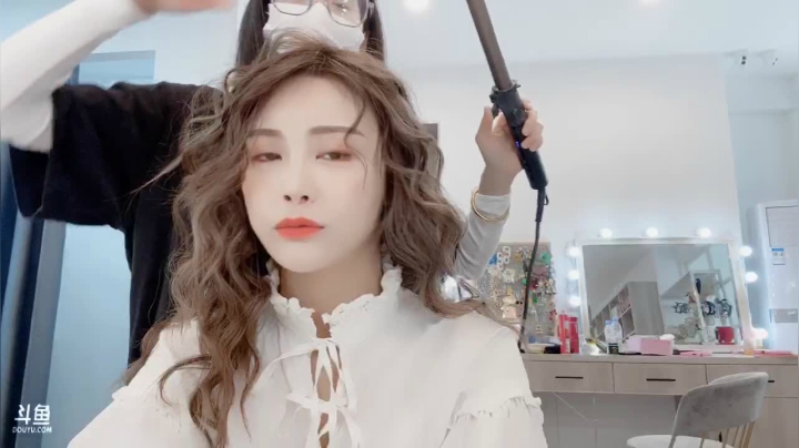 【2021-04-23 11点场】李哥儿DoubleLee：户外拍照5517219