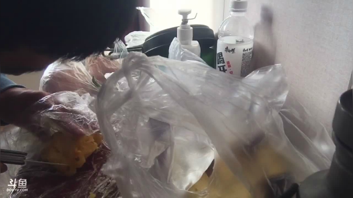 【2021-04-25 18点场】叶子户外：《纪实直播》新疆之旅→青海茫崖市