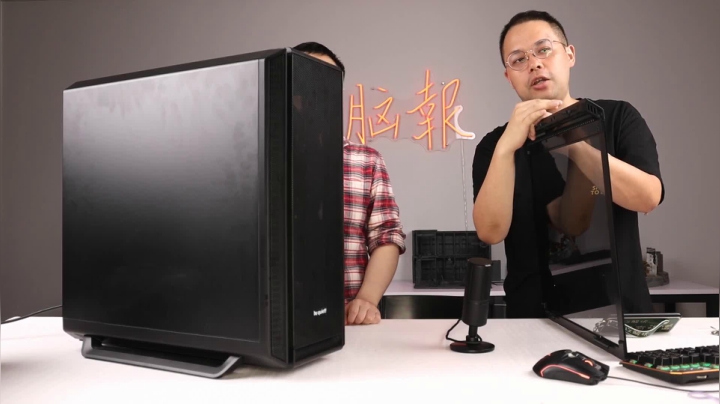 【2021-04-23 19点场】电脑报：少见的能换脸的静音机箱开箱