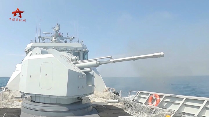 【第一军视】一睹为快！多艘新型舰艇亮相黄海全训合格考核