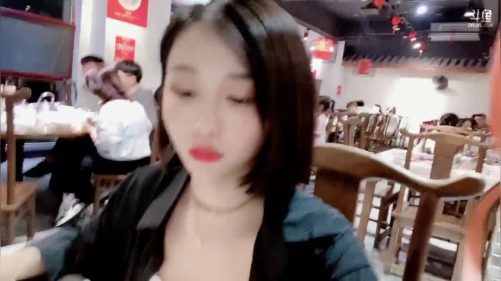 【2021-04-30 20点场】妮儿Nierrr：今天双倍亲密哦