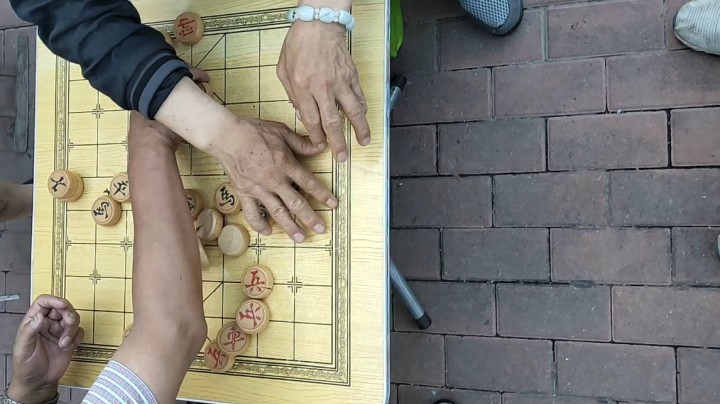 不是冤家不聚头，两位大爷棋盘争斗几十年，再起硝烟