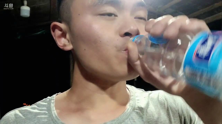 【2021-05-02 19点场】川味箩卜：今晚吃点蔬菜~
