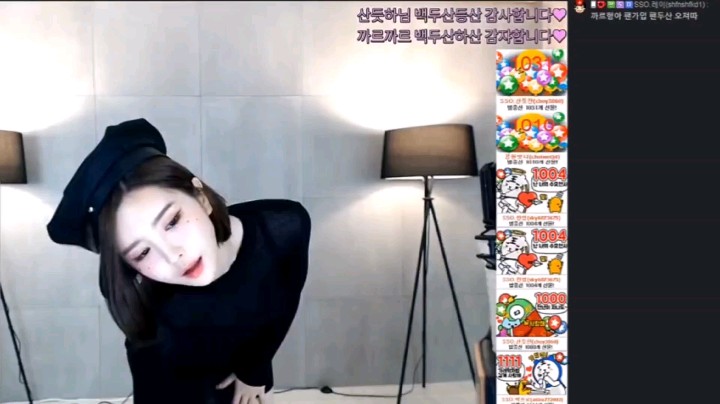 韩国主播尹素婉