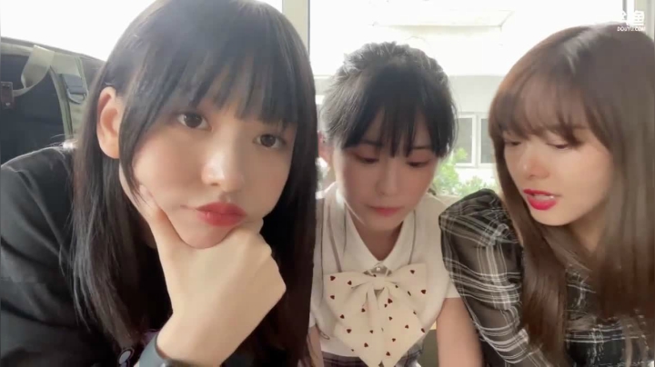 【英雄联盟】不2不叫周淑怡的精彩时刻 20210503 07点场