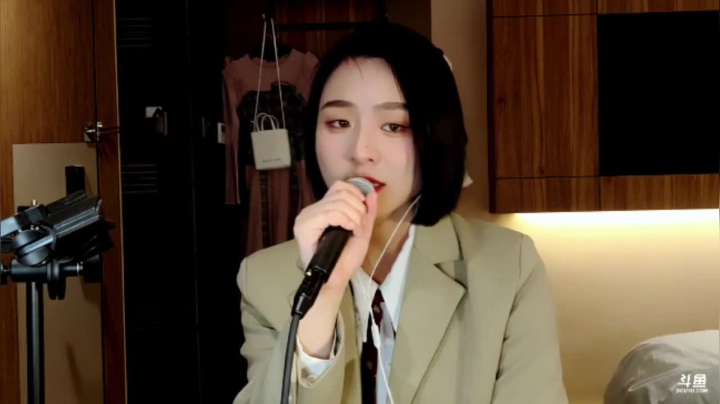 翻唱-年轮说 原唱：杨丞琳 翻唱：鱼子酱