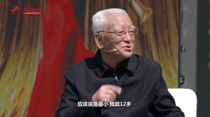 12岁参军入伍 他是年龄最小的藏族战士