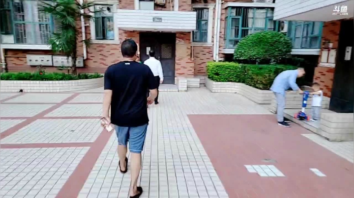 【2021-05-09 18点场】大嘴love：郑州调整找房子