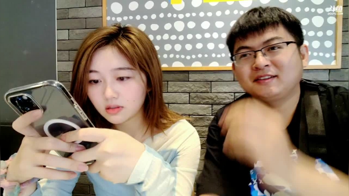 【2021-05-11 11点场】火力堂主：成都带不走的只有你！
