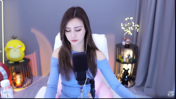 【2021-05-11 15点场】李哥儿DoubleLee：爱你的人 星夜兼程走在来路