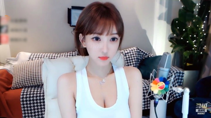南妹儿呀：我还是很不错的哦