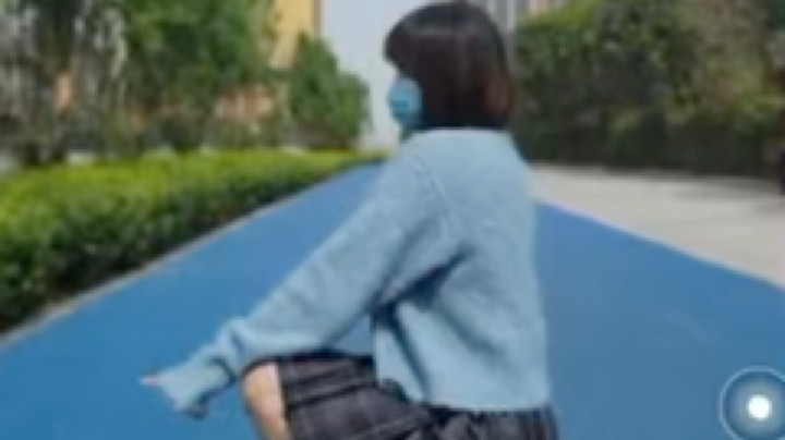 张逗逗就是张老板阿发布了一个斗鱼视频2021-05-11
