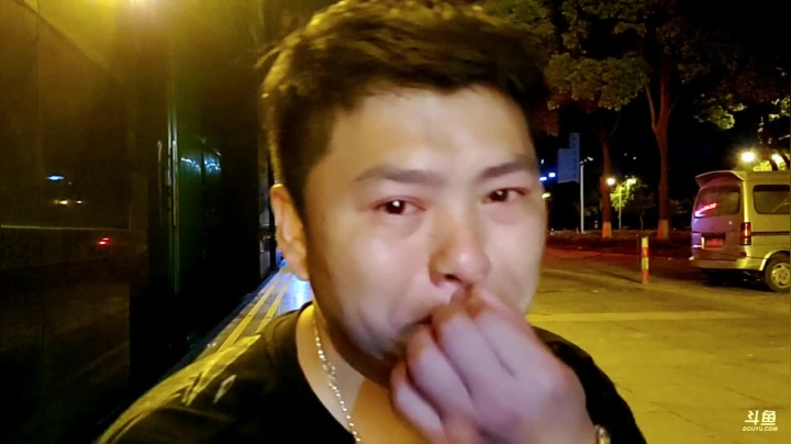 【户外】户外闯王的精彩时刻 20210511 00点场