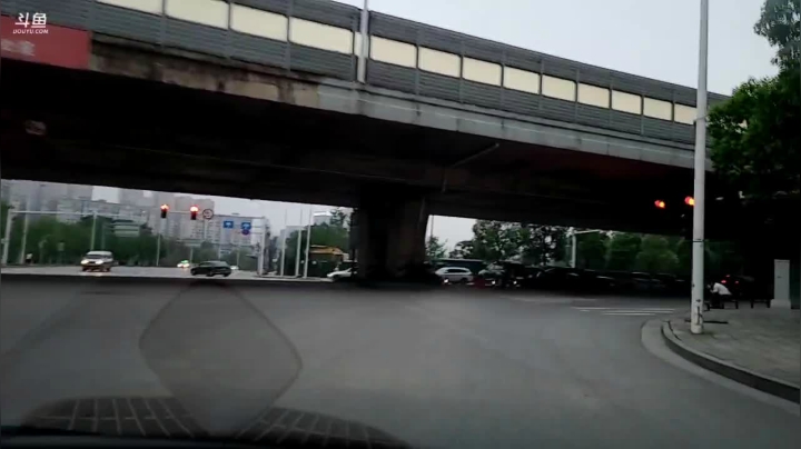 【2021-05-12 18点场】蓝战非OvO：敢送我就敢播 3.0