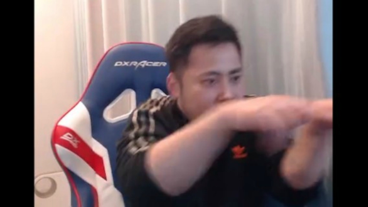 阿永壹周记：被榜一大哥打了不服气？直接一个火箭定胜负！