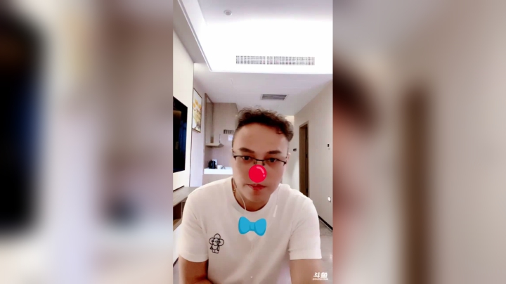 【2021-05-13 16点场】睡懵的渣皇：解锁粉丝牌抬一手