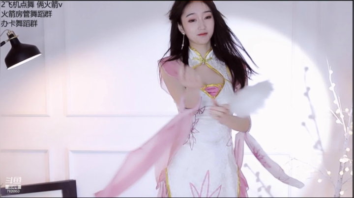 【喵喵子呐 舞蹈】05-12 22:54