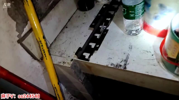 【2021-05-13 00点场】叶子户外：《纪实直播》新疆之旅—水上雅丹