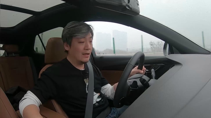 不像德系的中年油腻车，不是好美系
