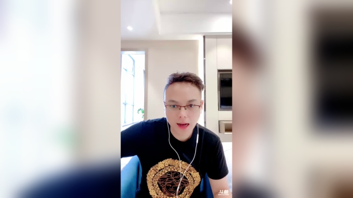 【2021-05-14 15点场】睡懵的渣皇：斗鱼最欧气直播间等你