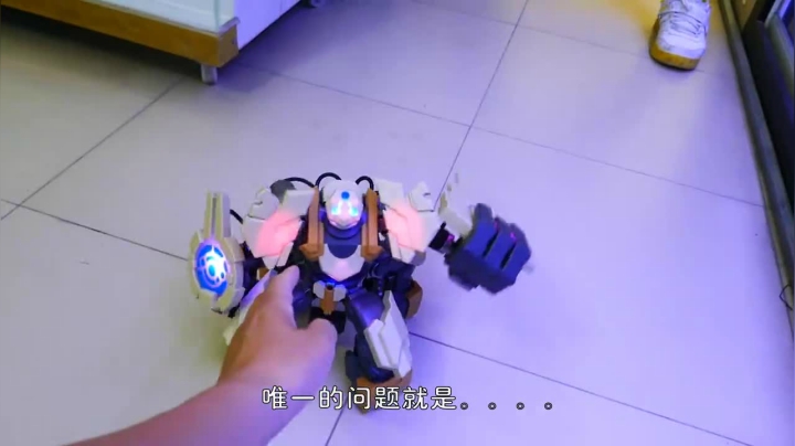 2020-09-10.【老孙聊游戏】老游戏老故事：1800元收的超级机器人卖不掉，只好回乡下陪鸡和鹅做运动