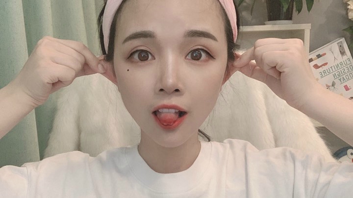 开开心心快快乐乐每一天