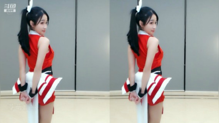 小深深儿：来看跳舞啦！~